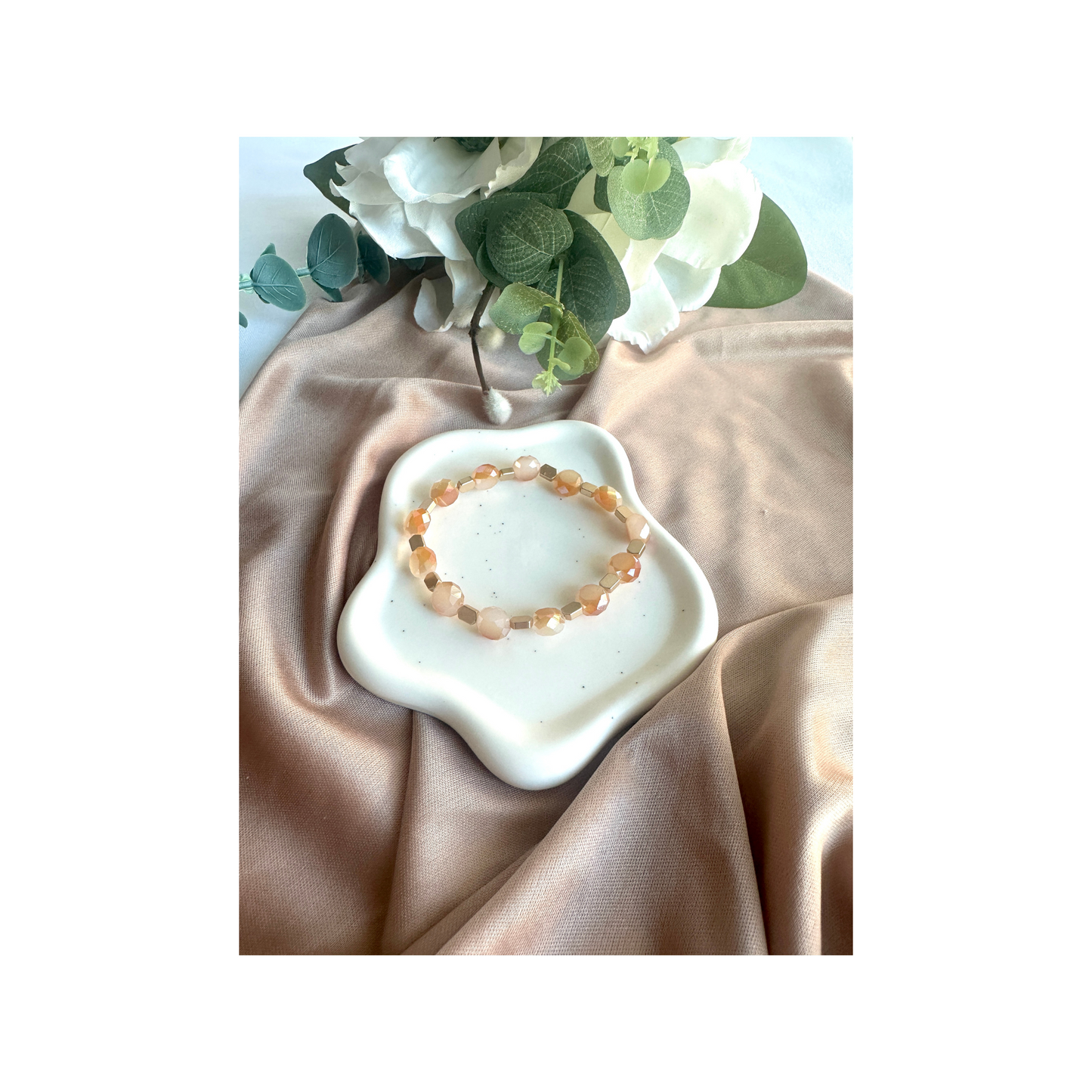 Elegant Alabaster Stretch Bracelet | Faceted Beads  Hematite for Balance & Style